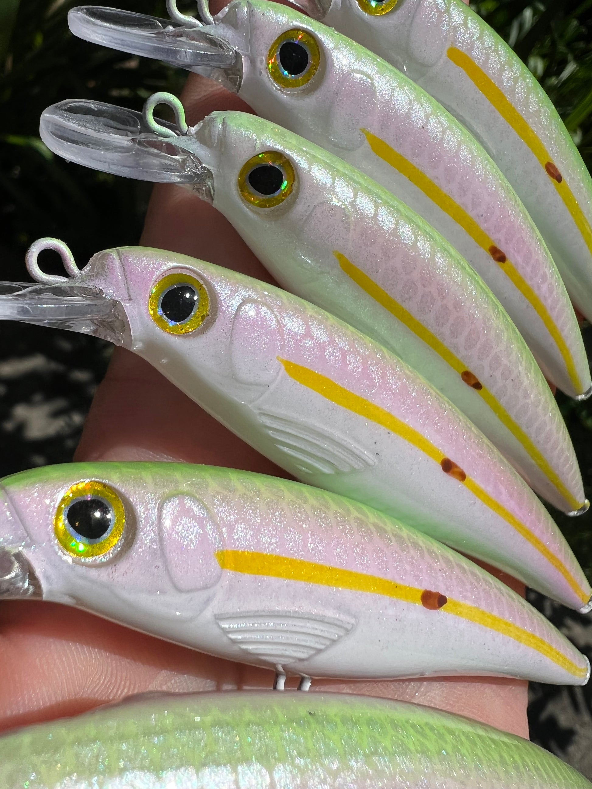 4.5 Obake Green Oama- Papio Diver. Comes with hooks and split rings. –  Campania Lures
